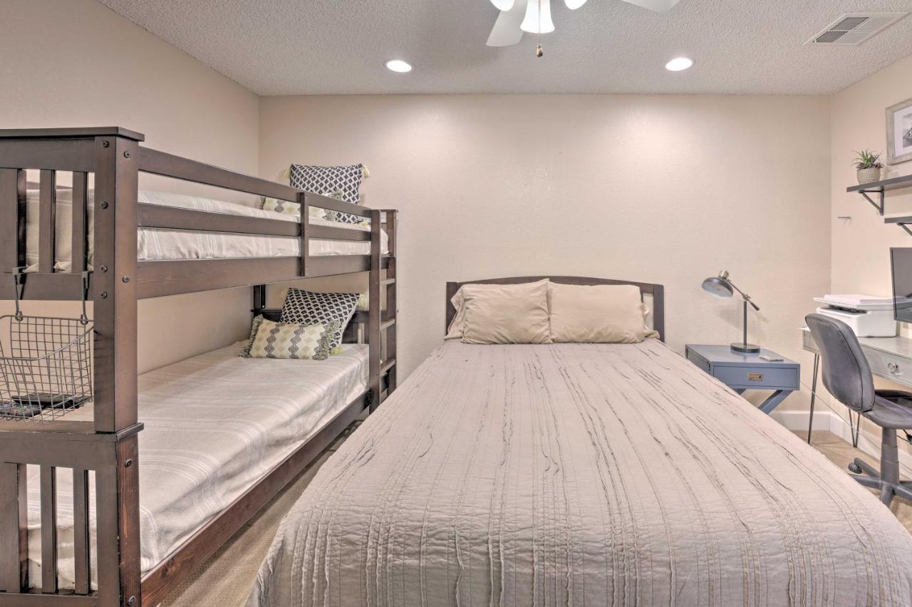 Lake Havasu Condo With Pool Access 1 Block To Beach Lake Havasu City Ngoại thất bức ảnh